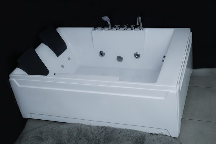 Acrylic Castleware Bathtub