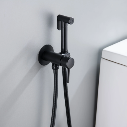 Shattaf Brass Black with Holder Pt-Hose Cotali